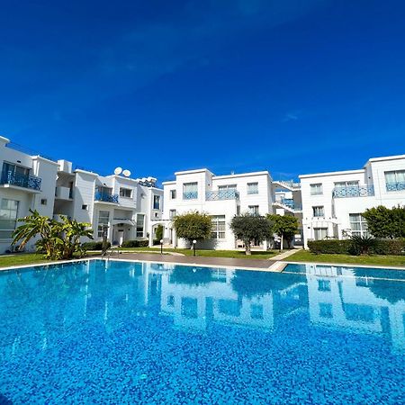 Garden Loft Apt With Pool In Alsancak Kyrenia Kyrenia  Exterior photo